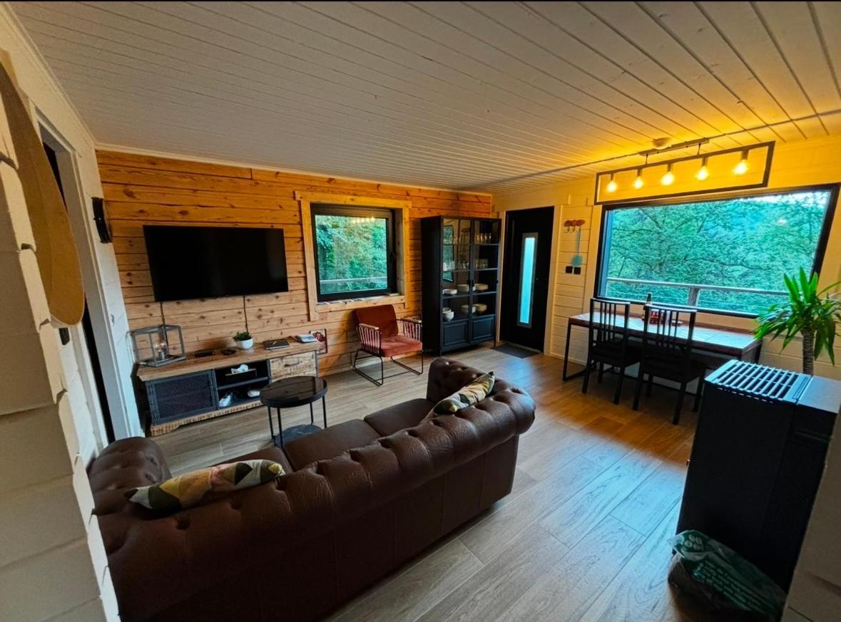 Gites Douillets : Chalet Sur Pilotis Houyet Luaran gambar